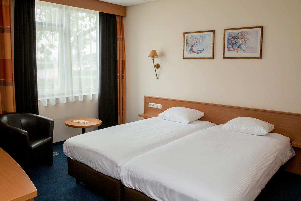 Fletcher Hotel - Restaurant Steenwijk Dış mekan fotoğraf